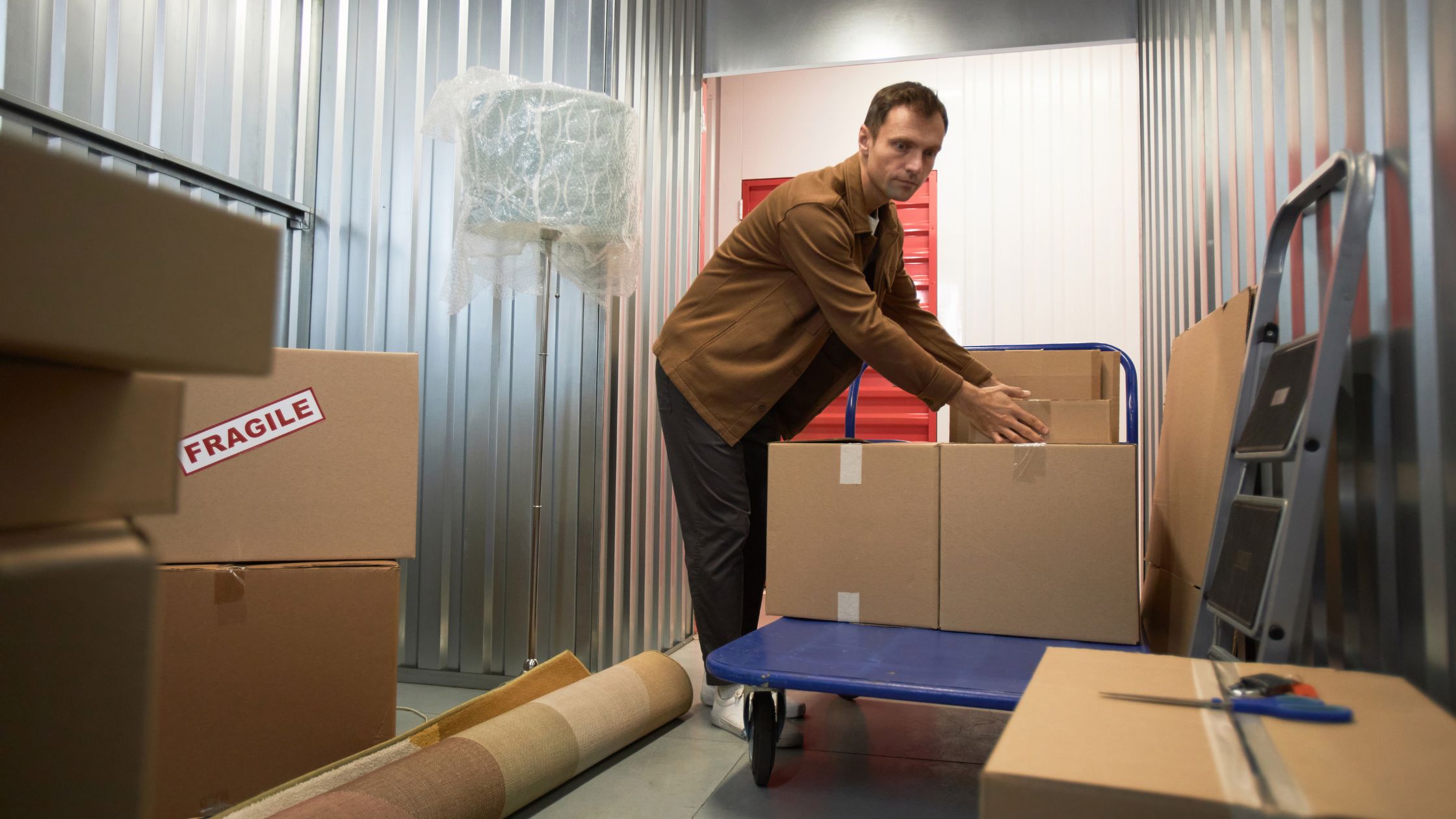 How to Pack a Storage Unit So Nothing Gets Damaged